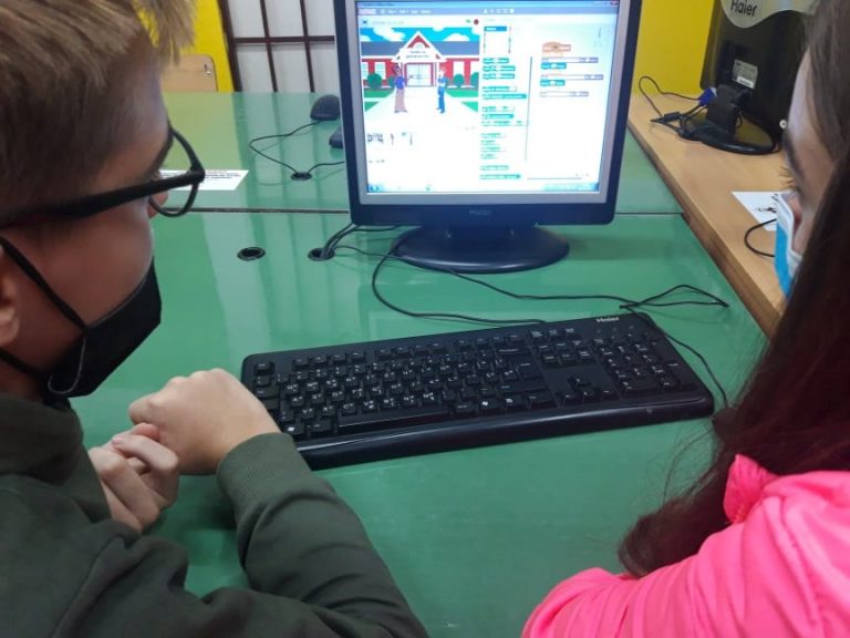 Blended learning approach during Code Week Online Bootcamp MOOC | Code Week