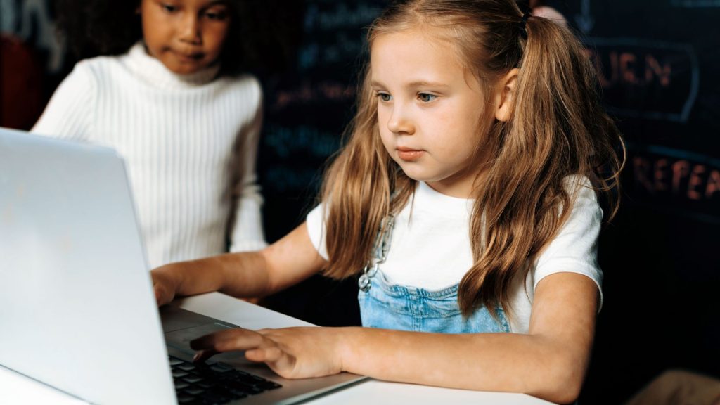 girls in coding Europe