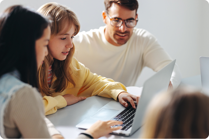 Volunteers working together in a collaborative environment