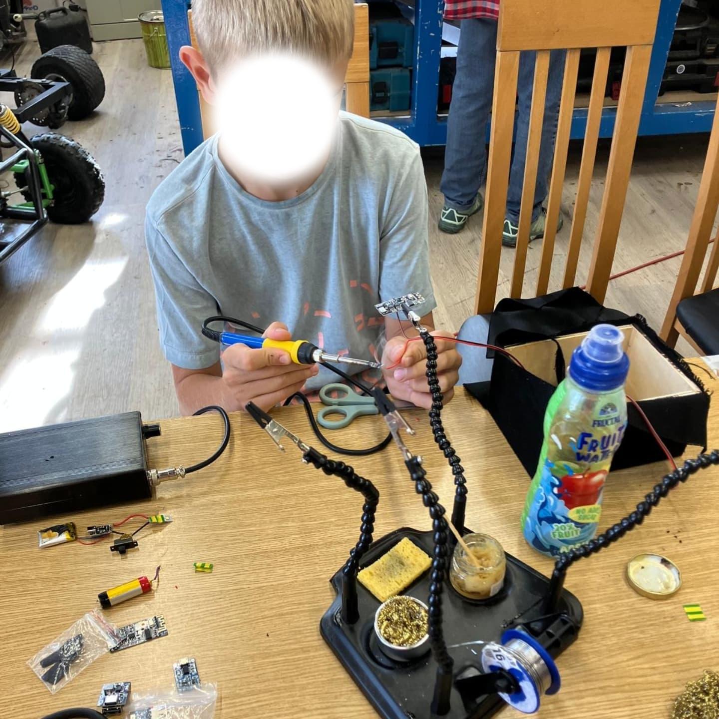 Holiday creative workshops at the Garage for Children 13+