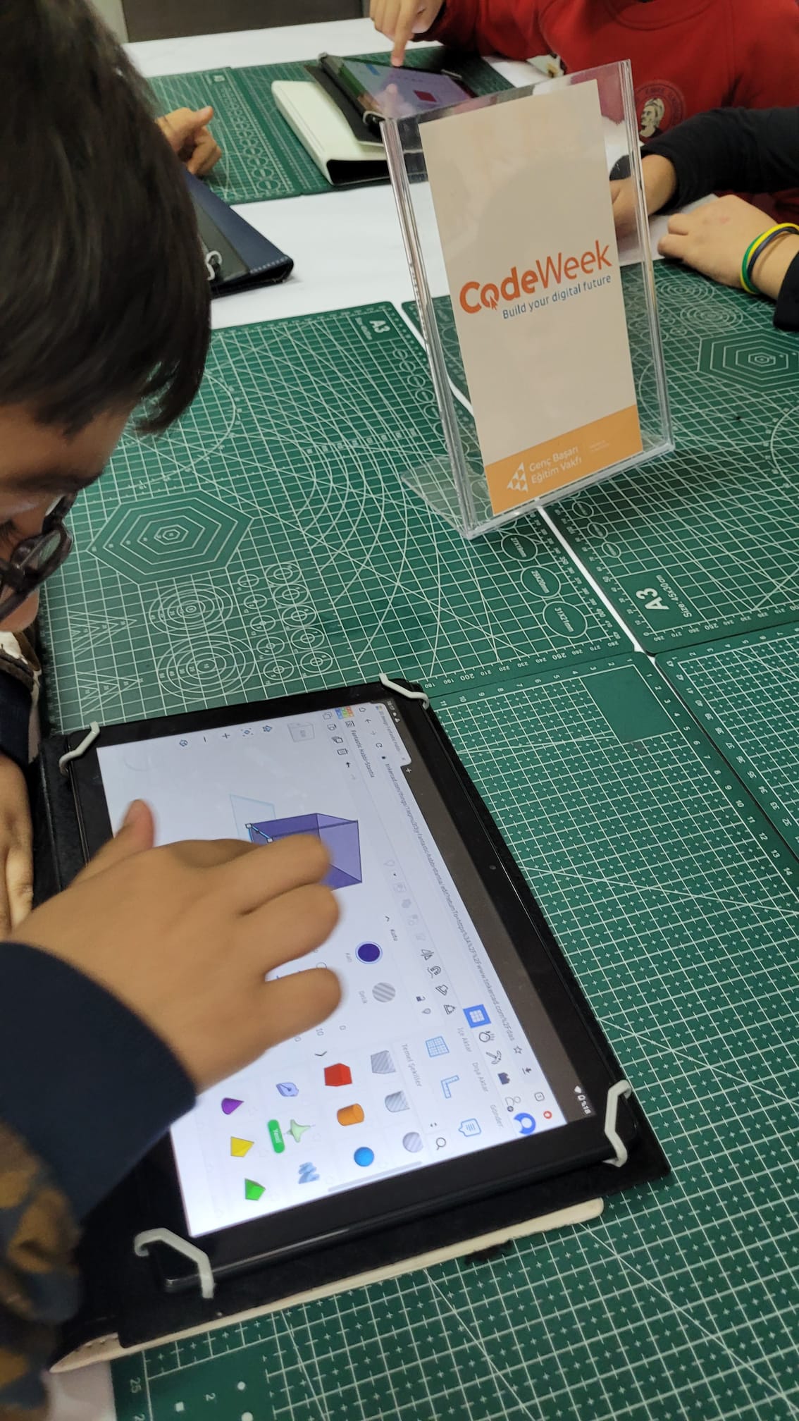 Geleceği Kodlayan Gençler (Youth Coding the Future)
